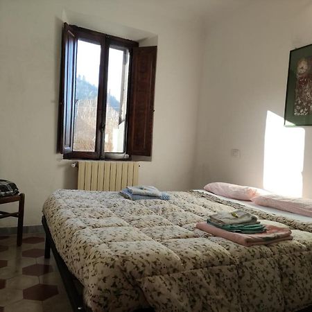 Villa Il Ristoro Del Viandante Licciana Nardi Exterior foto